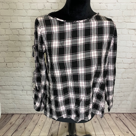 LOFT Tops - Loft Plaid Blouse with Open Sleeves